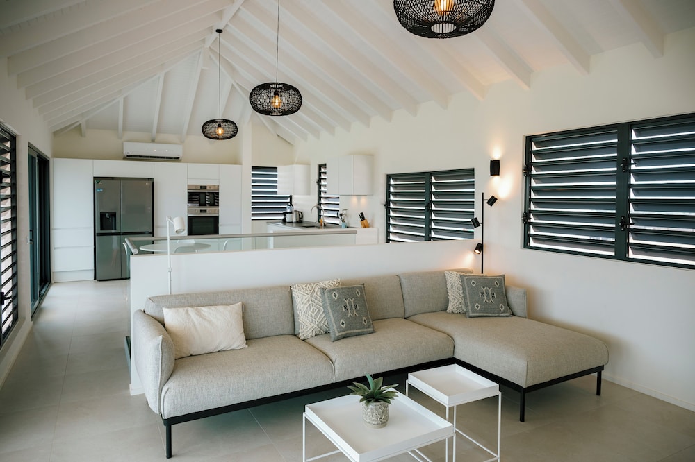 Blue Bay Curacao Golf and Beach Resort 54/78