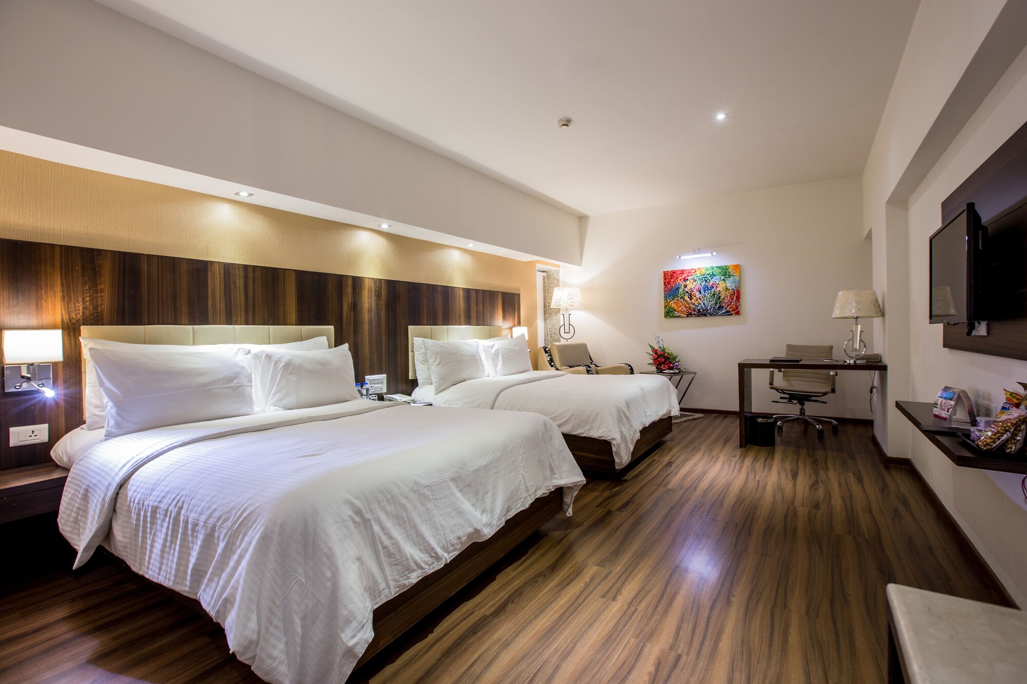 Hollywood, Twin Beds
