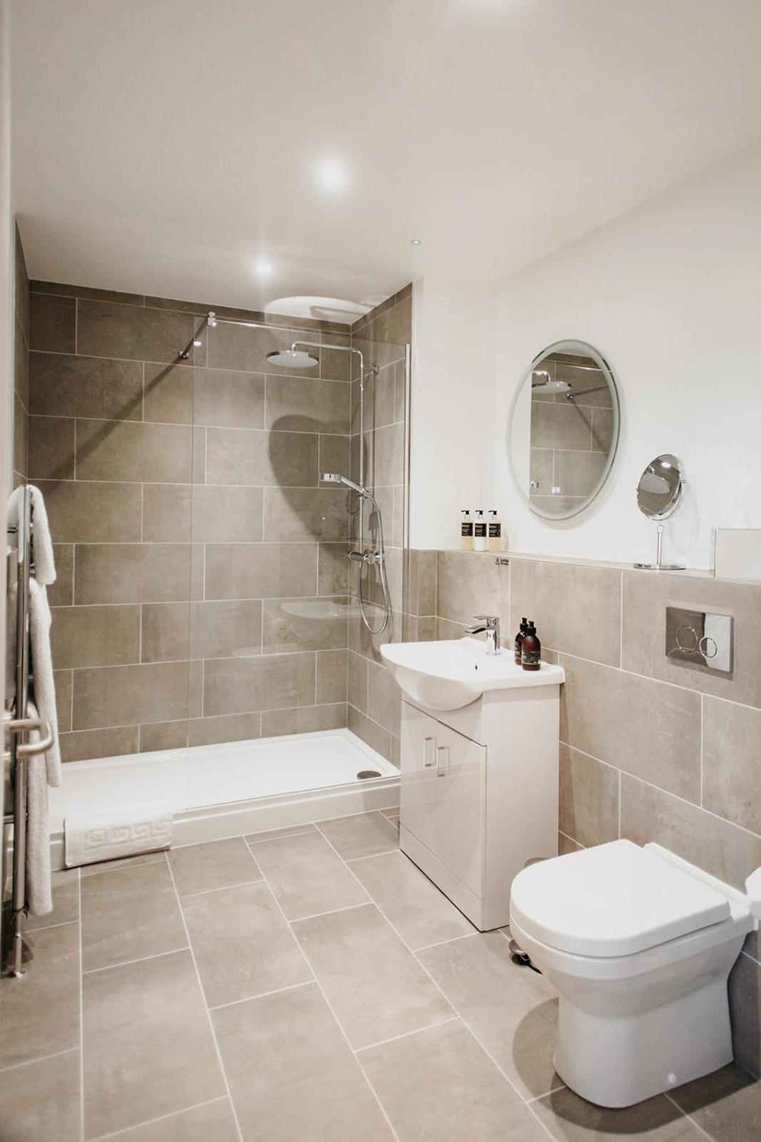 Udny Arms Hotel 29/33