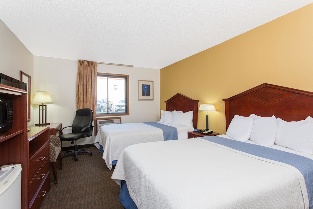 Days Inn By Wyndham Austin 30/44