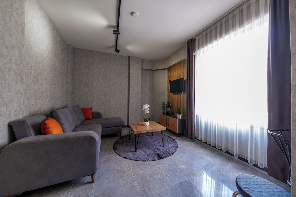 Mrt Suites Lara 31/50