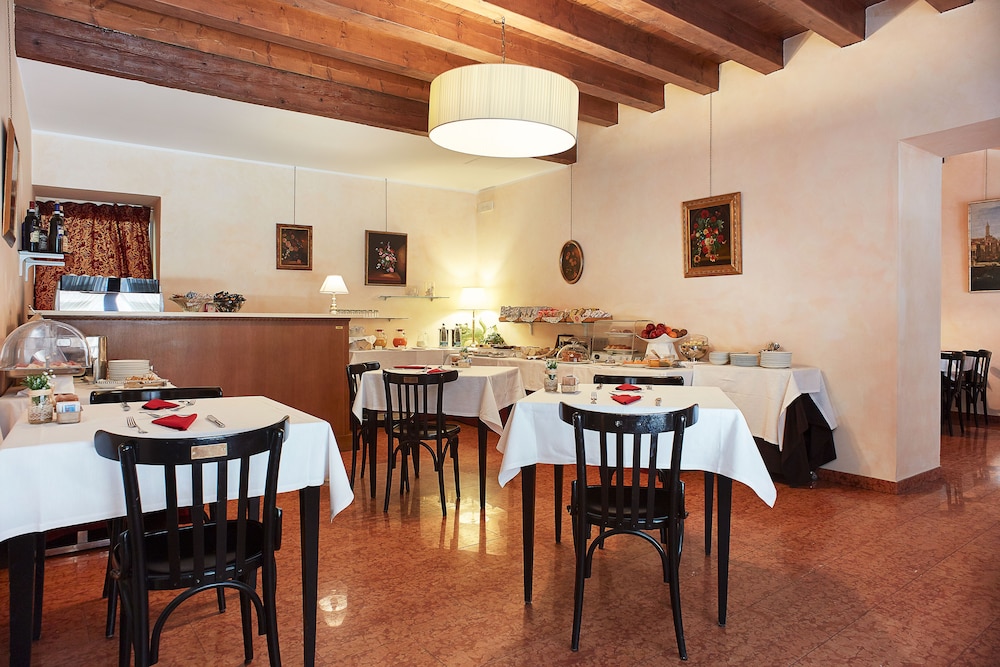 Albergo Mazzanti 48/60