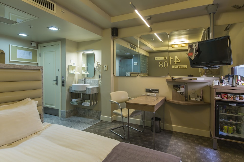 Ramada by Wyndham Istanbul Pera 39/50