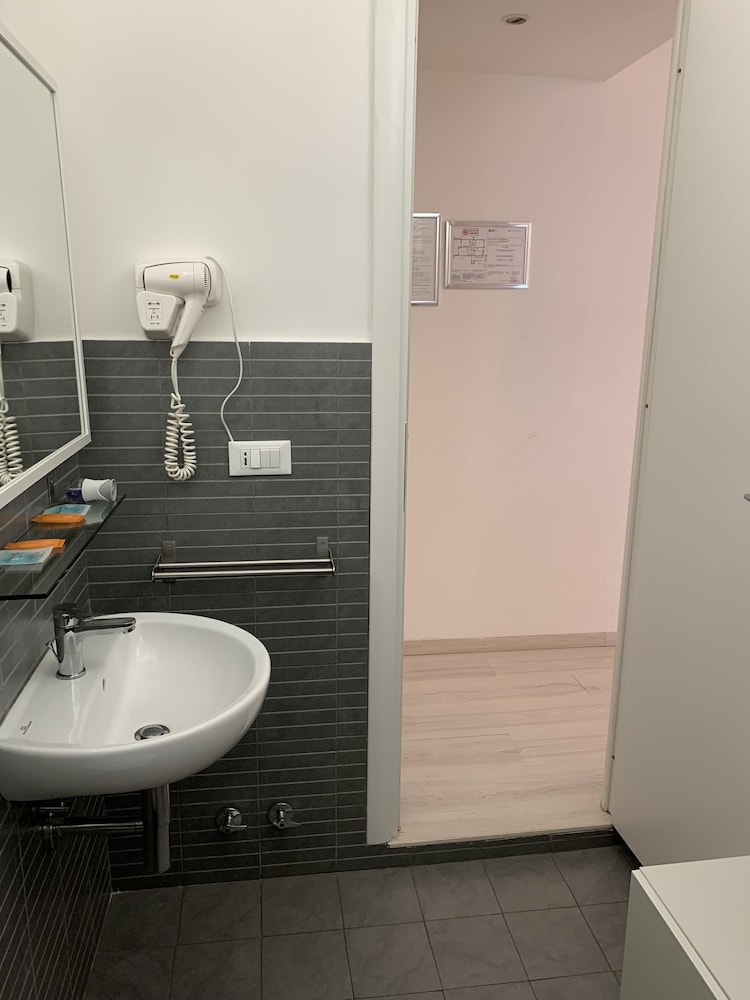 Tiburtina Suites 25/34