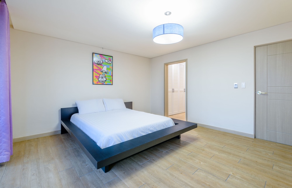 Areumdaun Resort 33/81
