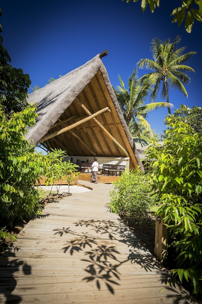 Malolo Island Resort 5/70
