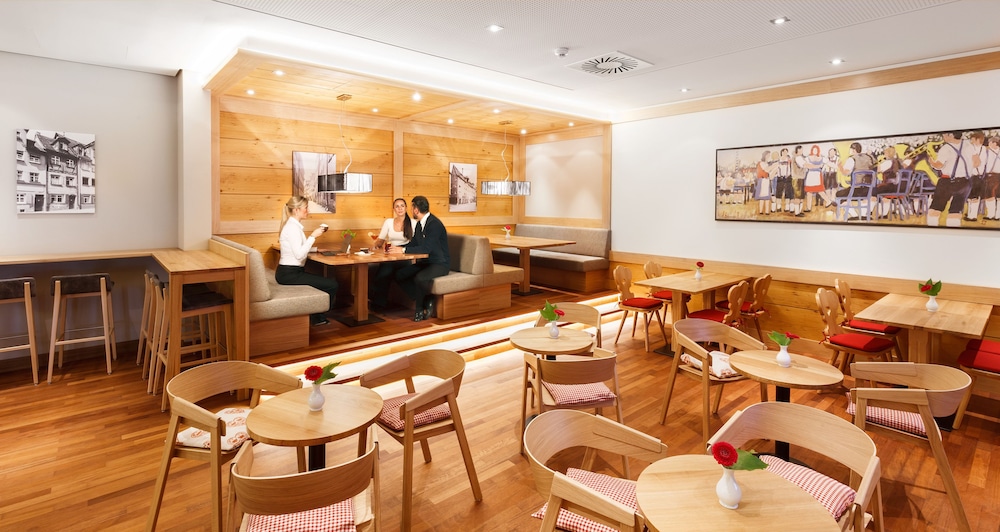 Holiday Inn Nurnberg City Centre 48/78