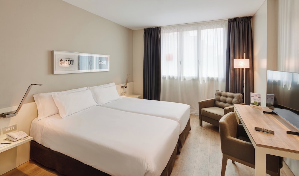 CLASSIC, TWIN BEDS