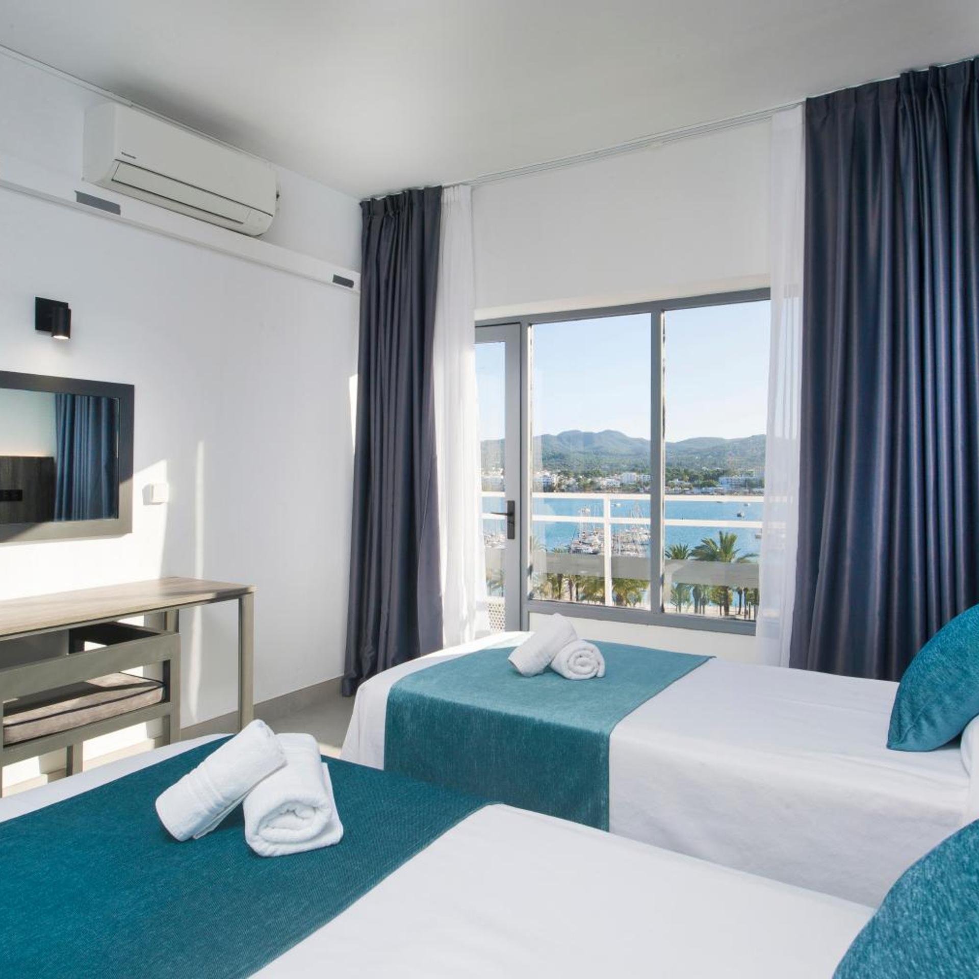 Hotel Base Ibiza 24/45