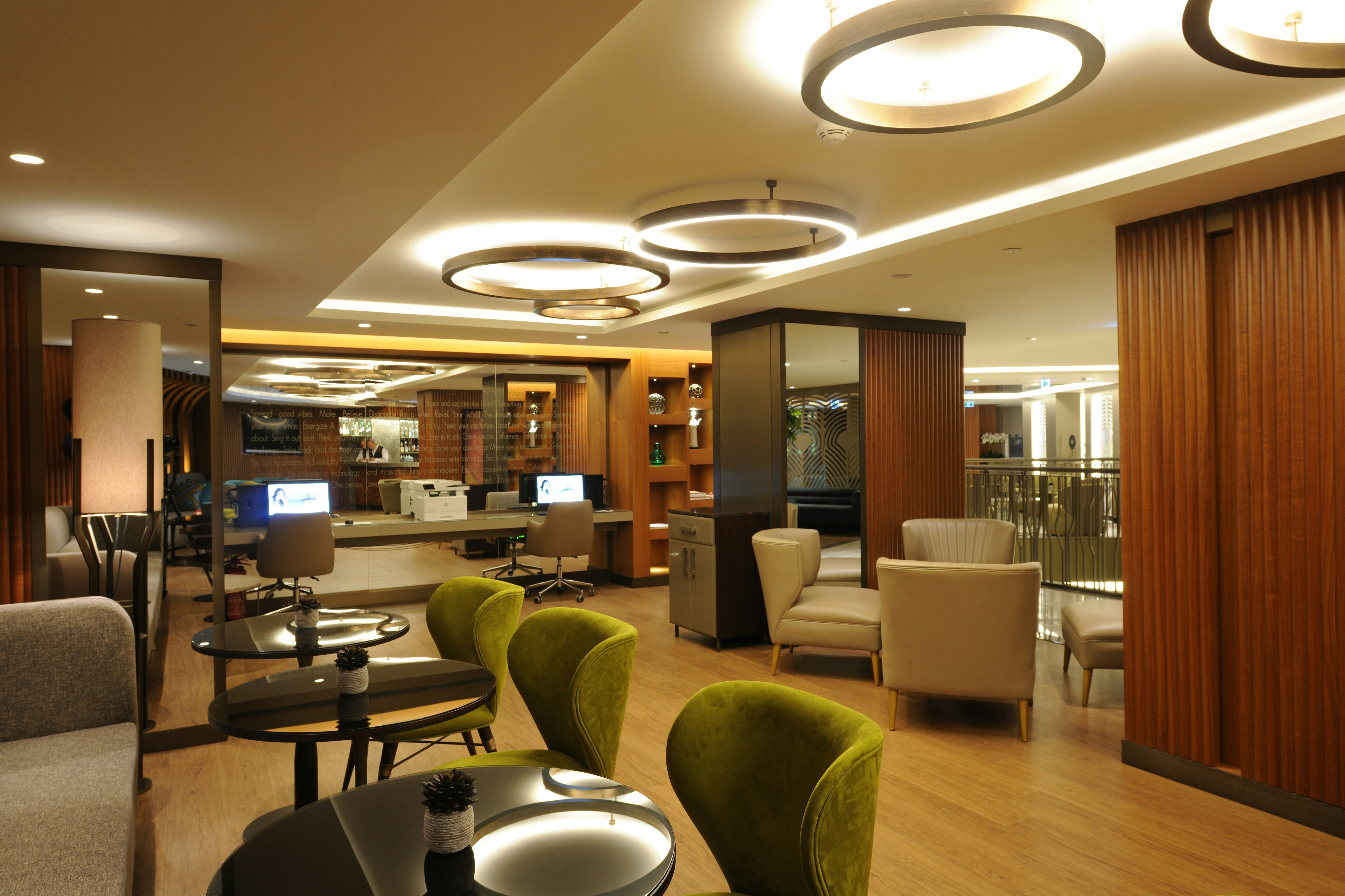 Doubletree By Hilton Hotel Istanbul Sirkeci 66/81