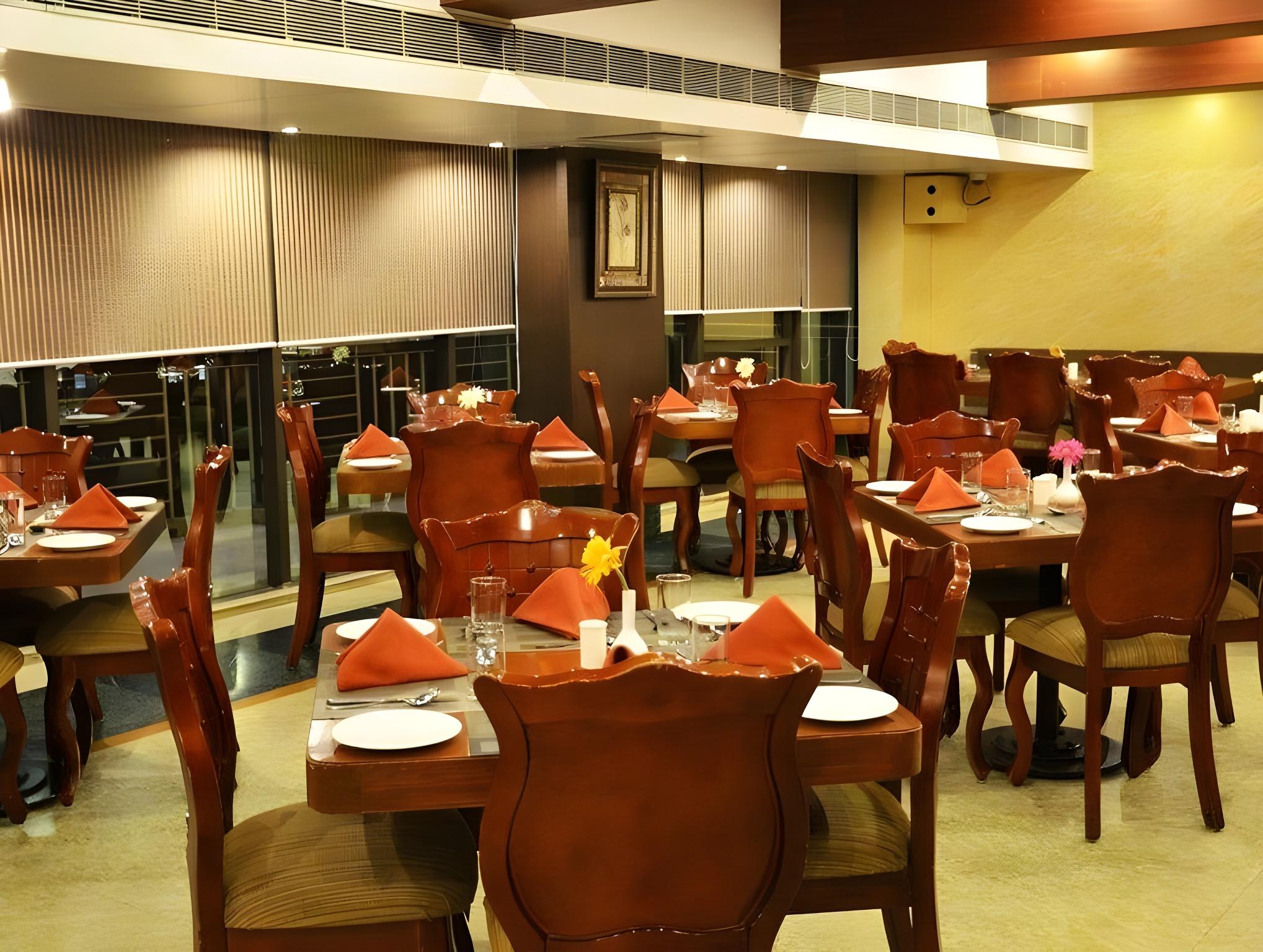 Hotel Ganga Regency 25/34