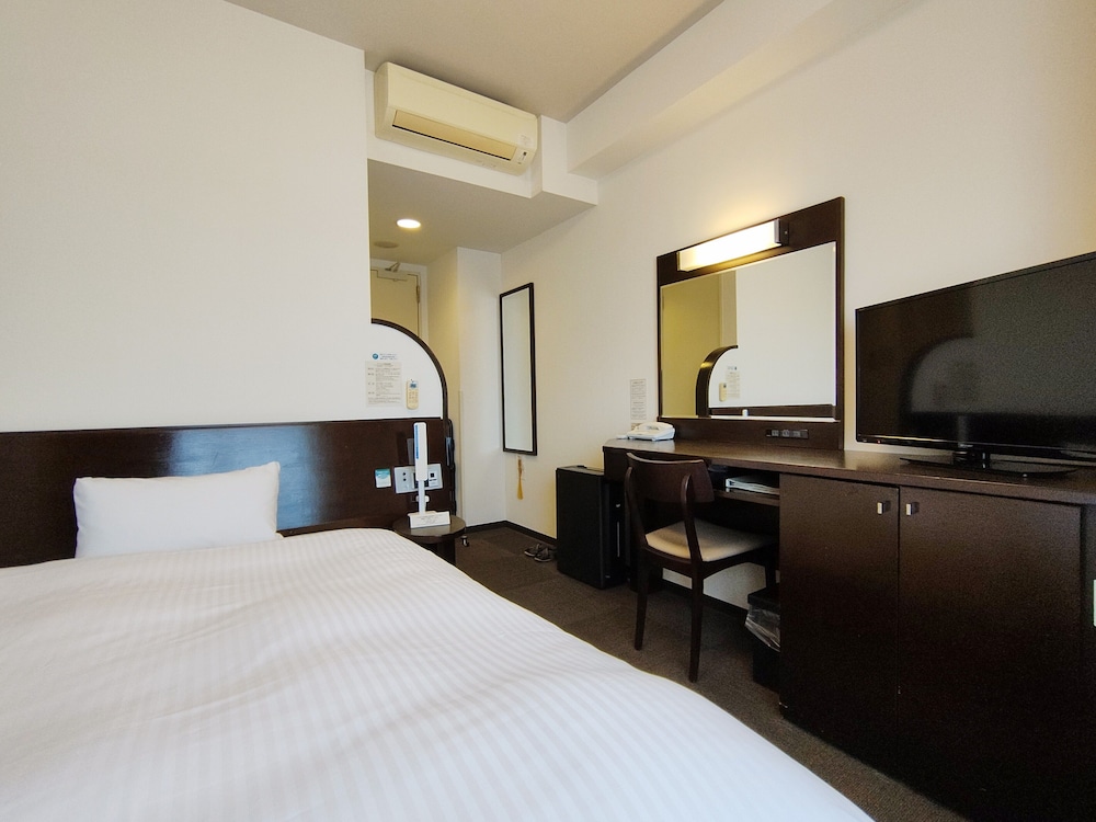 Hotel Route-Inn Iwakiizumi Ekimae 11/50