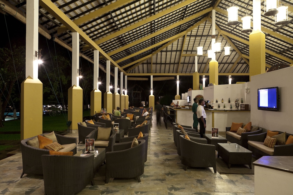 Amaya Lake 16/50