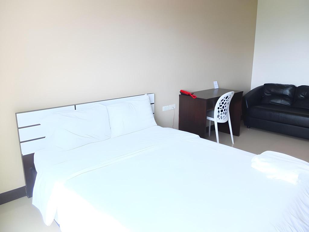 Say Hi Residences 24/40