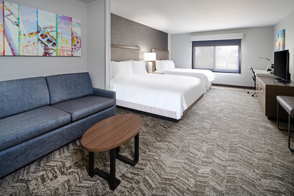 Best Western Valencia/Six Flags Inn & Suites 29/59
