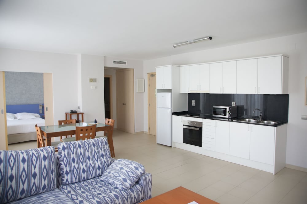 Apartamentos Atenea Park 6/47