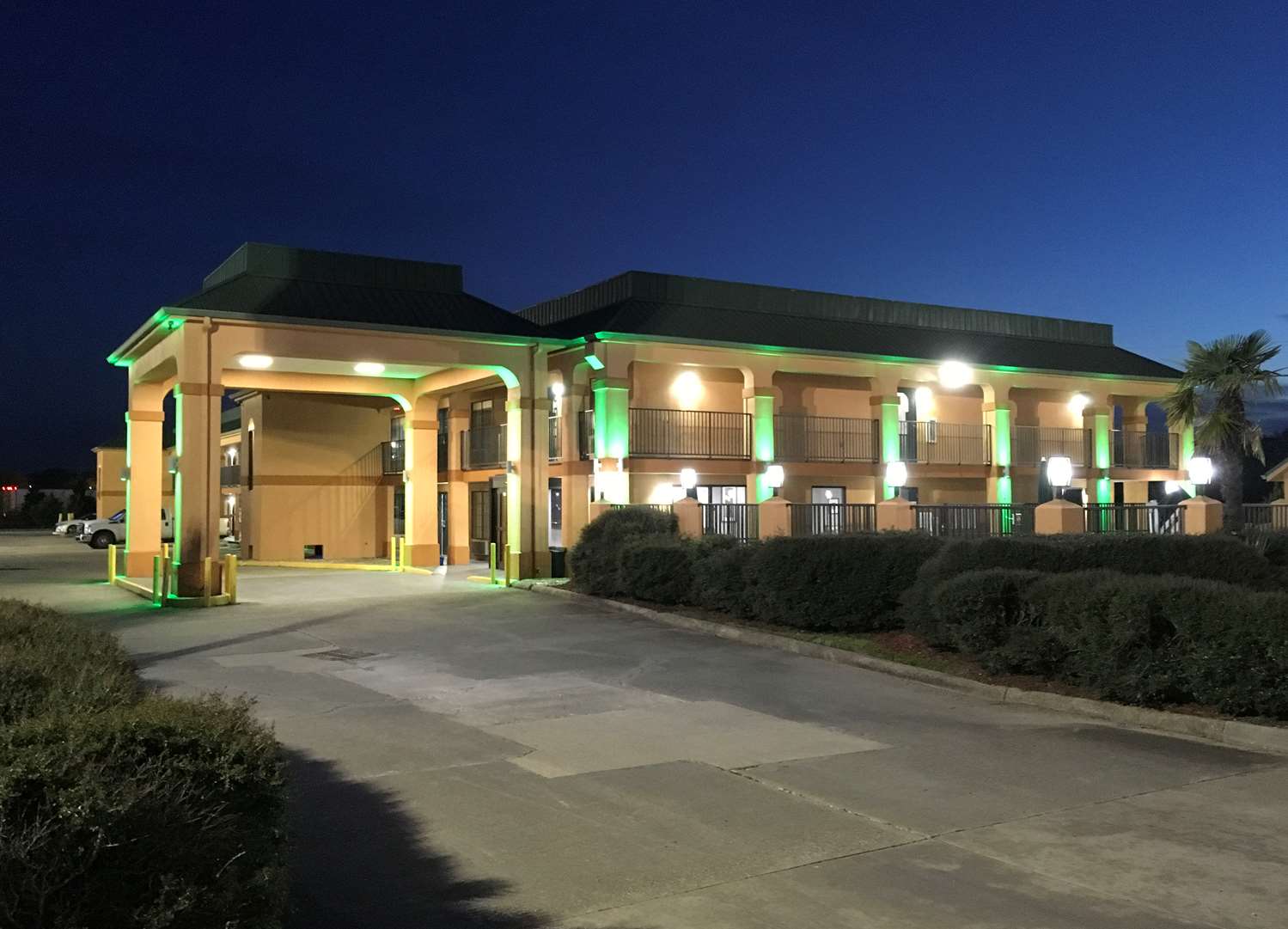 Americas Best Value Inn Denham Springs / Baton Rouge 2/26