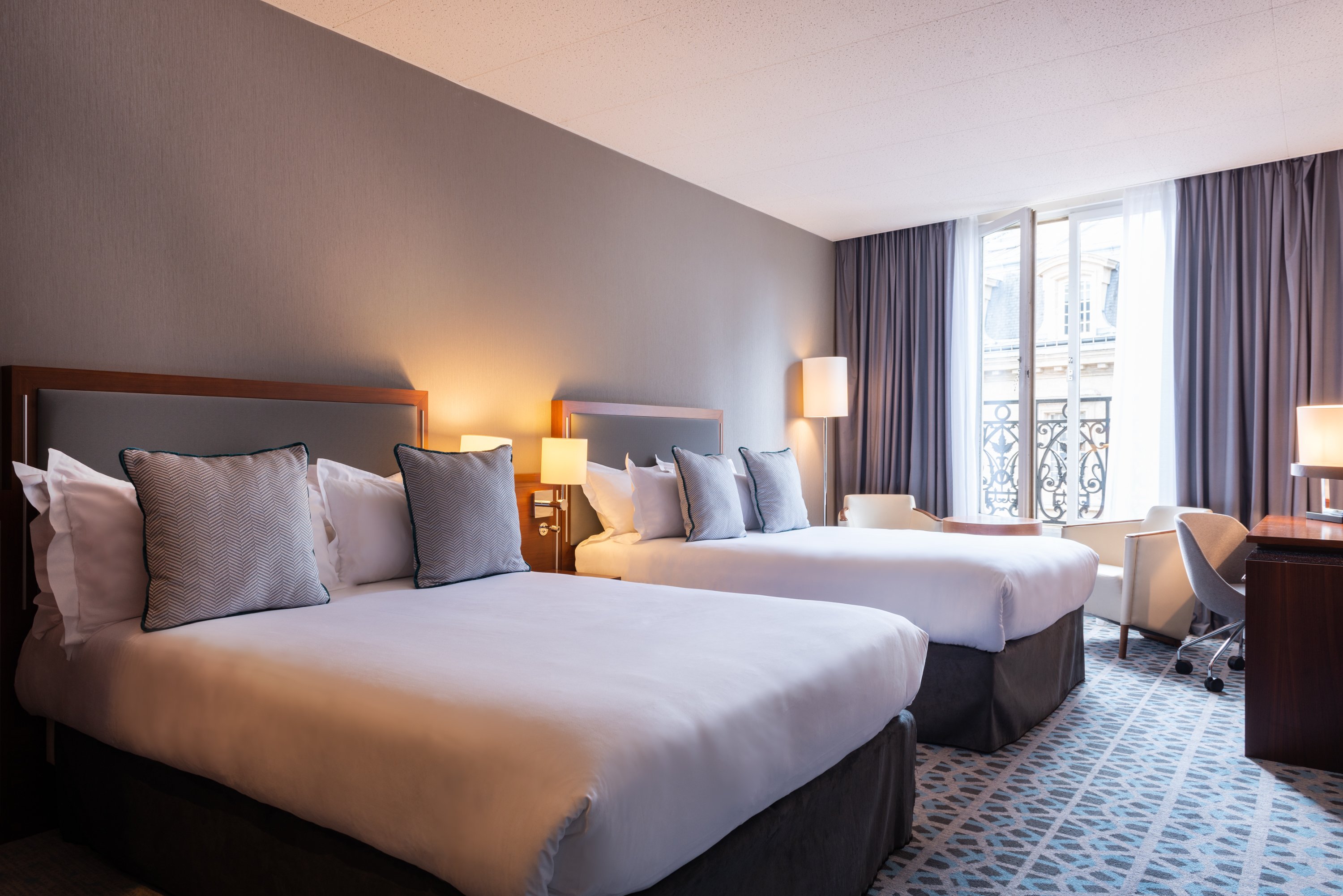 Crowne Plaza Paris Republique 29/76
