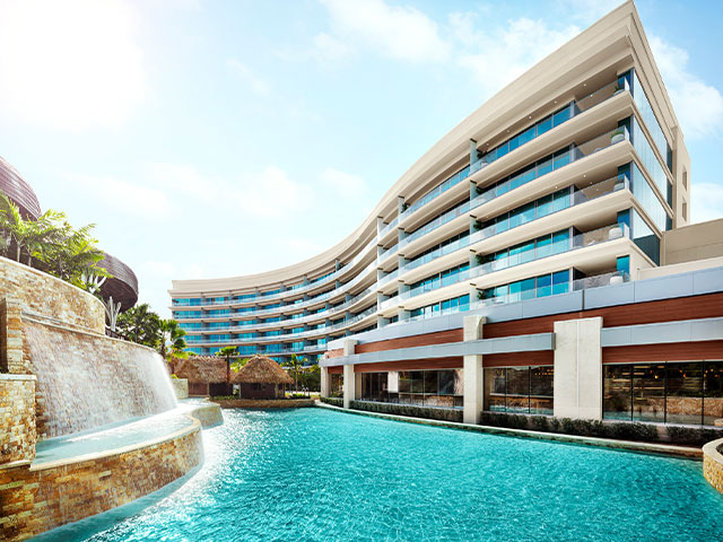 Seminole Hard Rock Hotel & Casino Hollywood 79/83