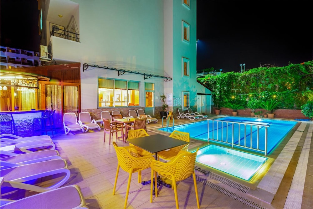 Alanya Beach Hotel 9/49