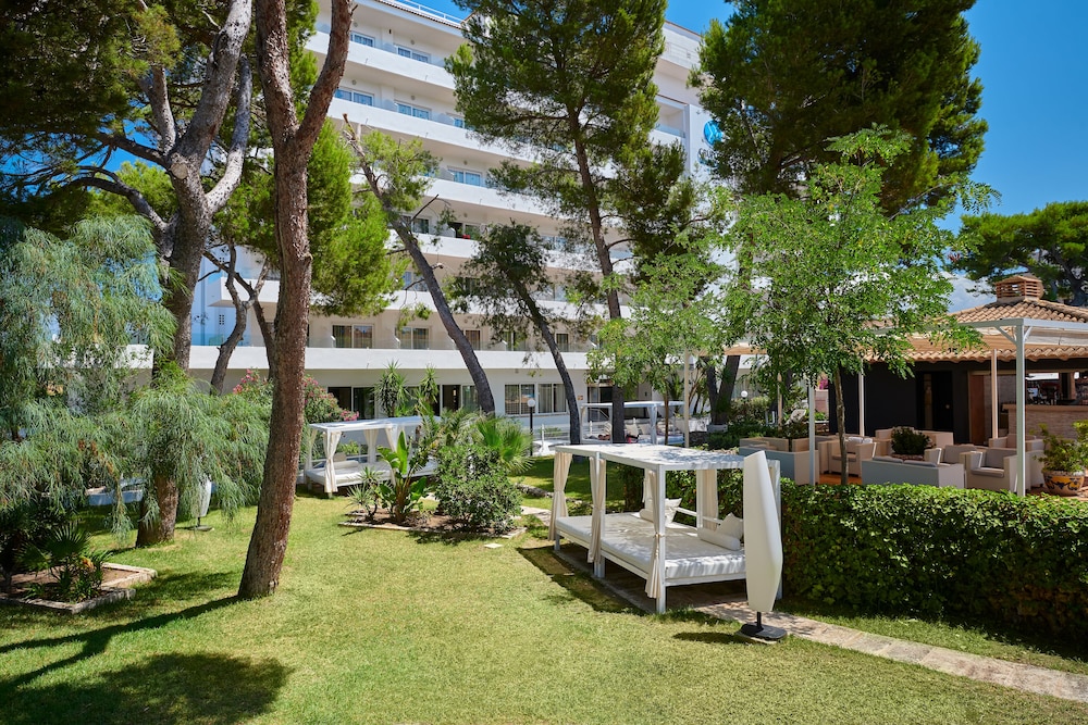 Grupotel Montecarlo 23/26