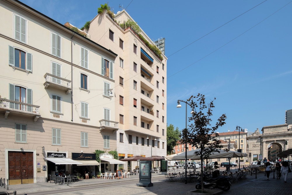 Brera Apartments In Garibaldi 41/50