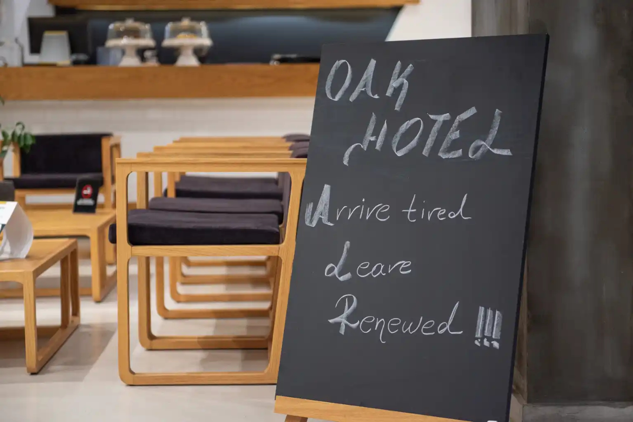 The Oak Hotel 59/101