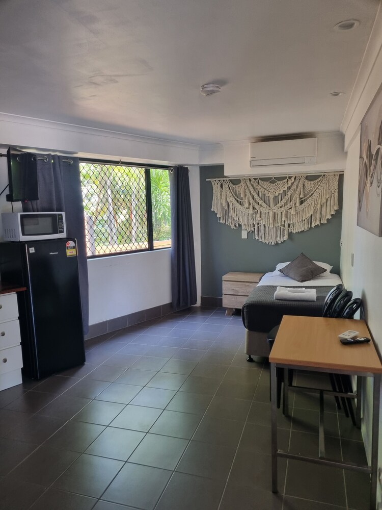 Summit Motel Townsville 21/37