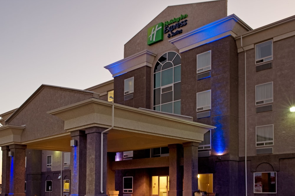 Ramada by Wyndham Prince Albert 3/52