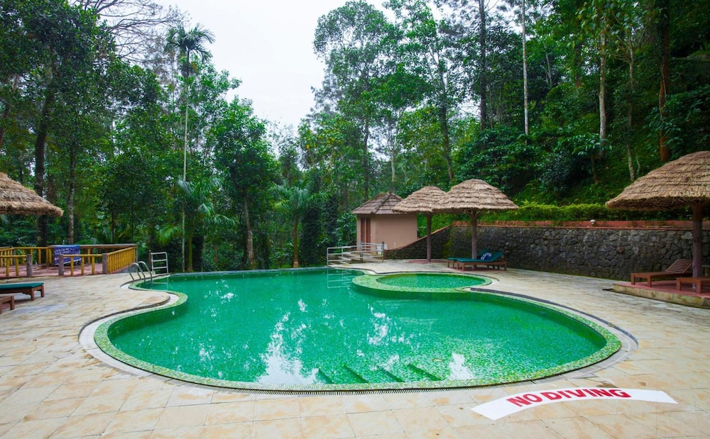 Oxygen Resorts Thekkady 48/50