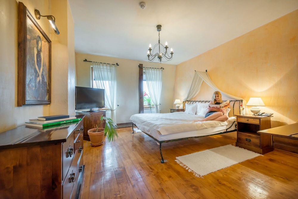Romantic Boutique Hotel Amp Spa 40/71