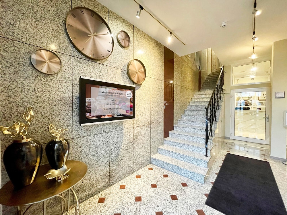Rhein Hotel St.Martin 6/50