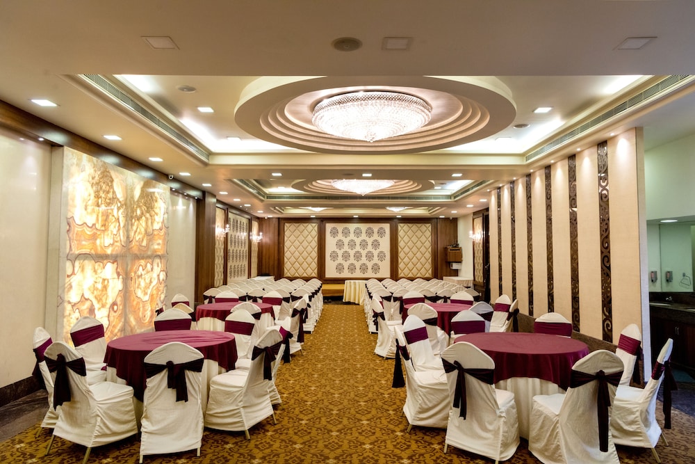 Hotel Annapoorna Residency 22/30