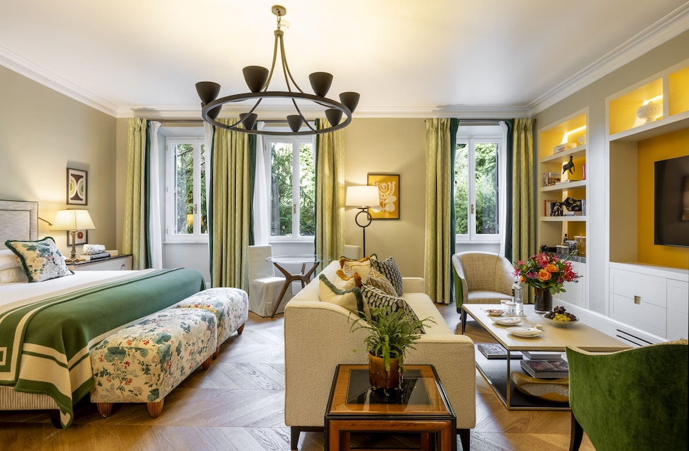 JUNIOR SUITE, DELUXE, GARDEN VIEW