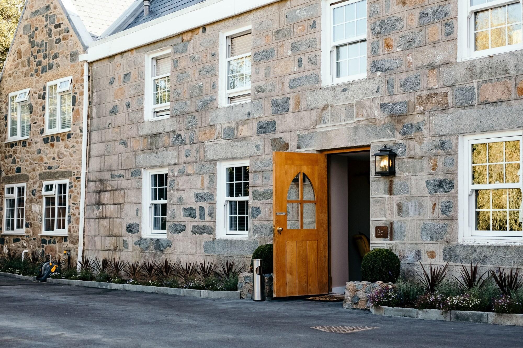 Hotel Hougue Du Pommier 40/50