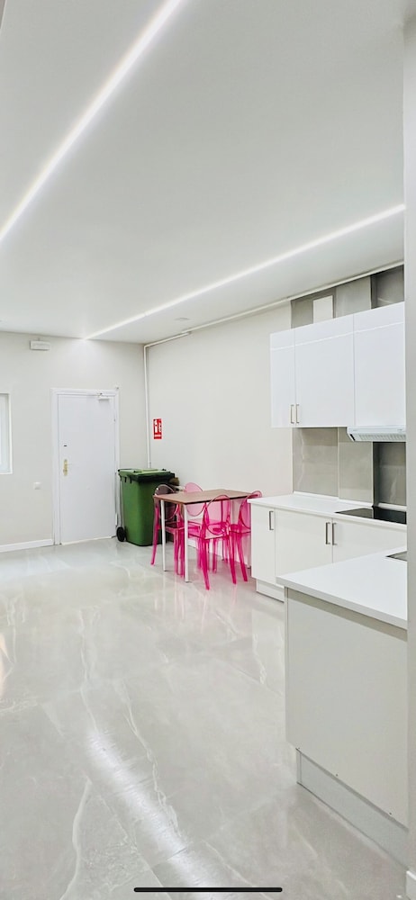 HOSTAL CASA 18 5/26