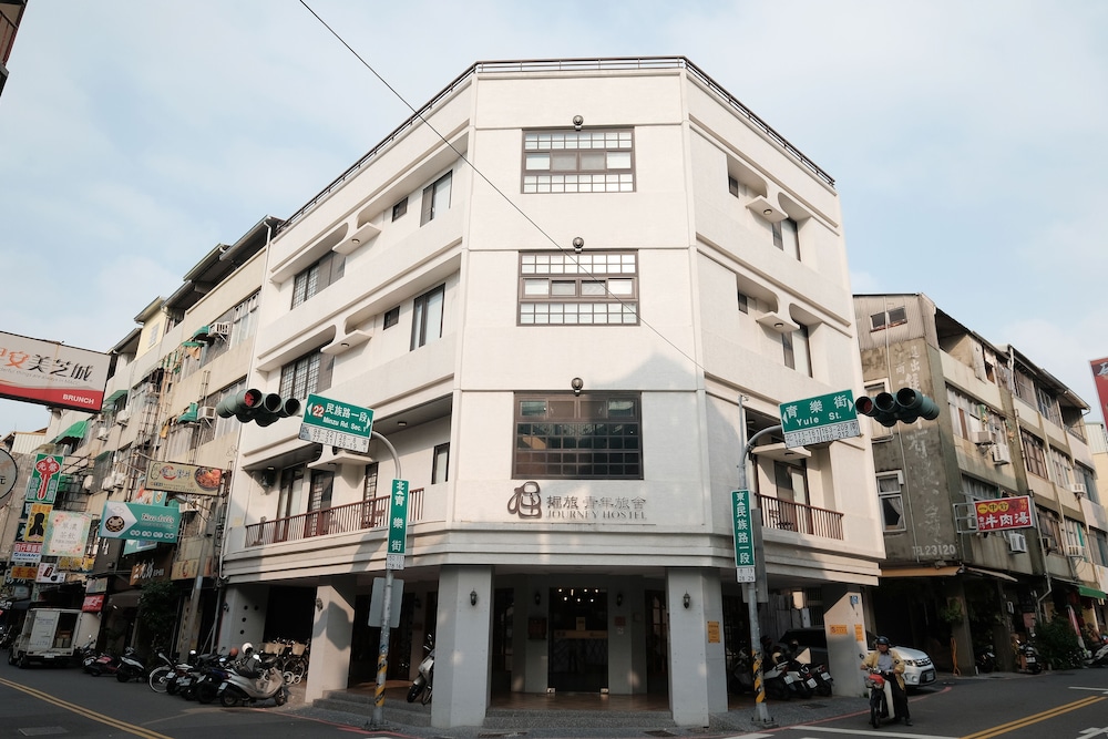 JOURNEY HOSTEL 59/68