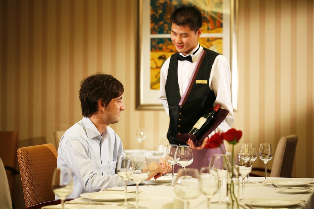 Tianjin Saixiang Hotel 7/50