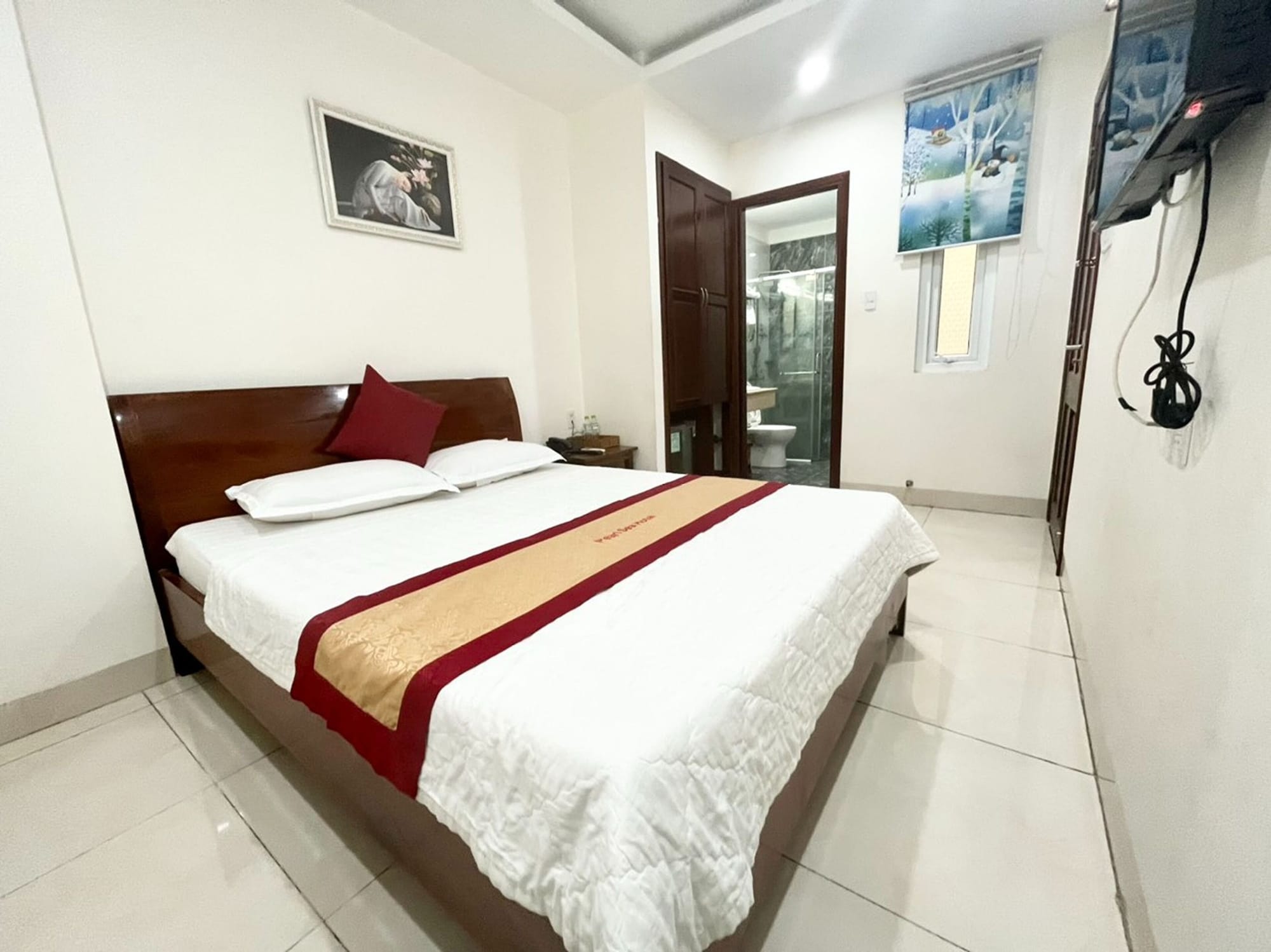 SUPERIOR, DOUBLE BED