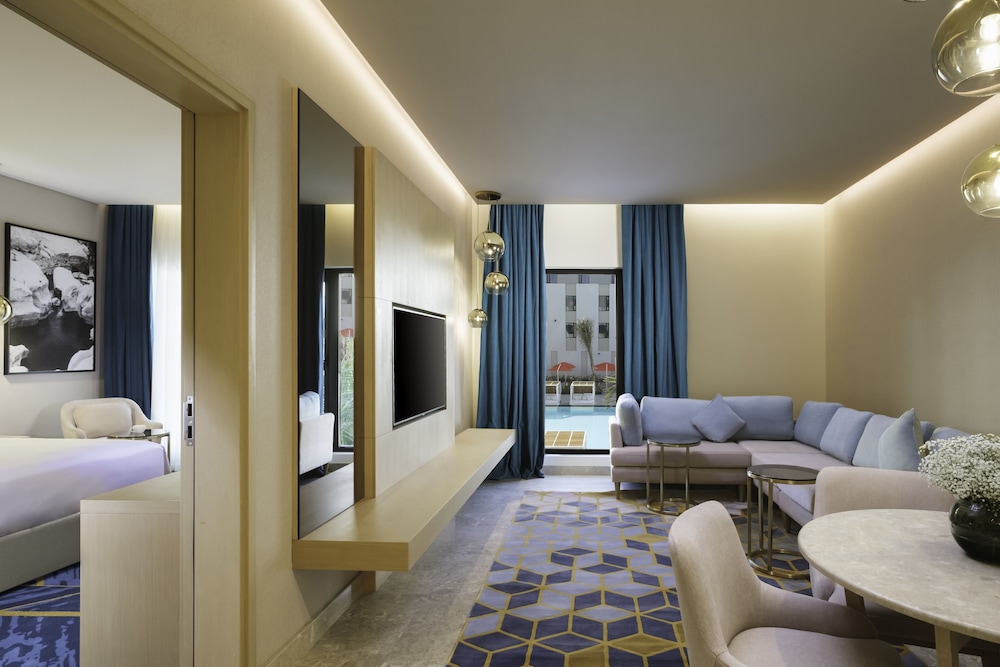 Maani Muscat Hotel & Suites 40/59