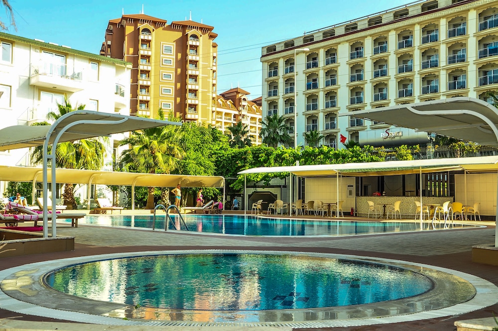 Sidekum Hotel 2/50