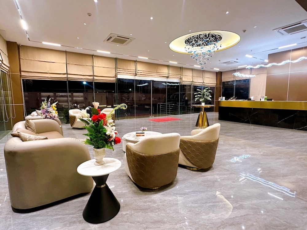 Miloft Suvarnabhumi Airport Hotel 7/50
