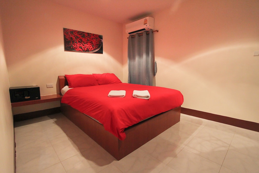 Walking Street Guest House 18/47