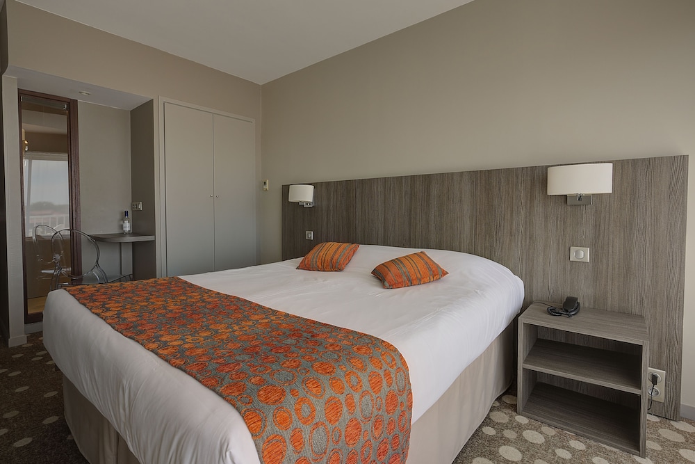 Hotel Le Nautic Arcachon 24/59