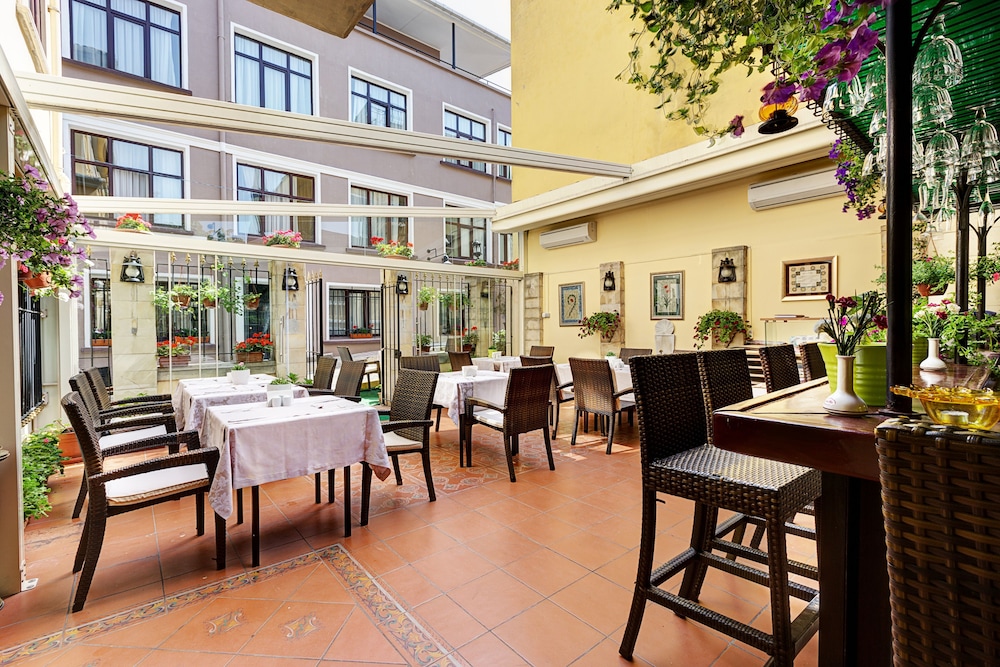 Arena Hotel Istanbul 57/77