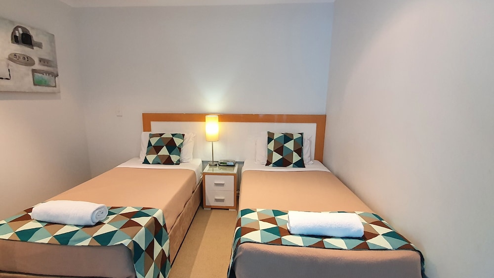 Koola Beach Apartments 49/63