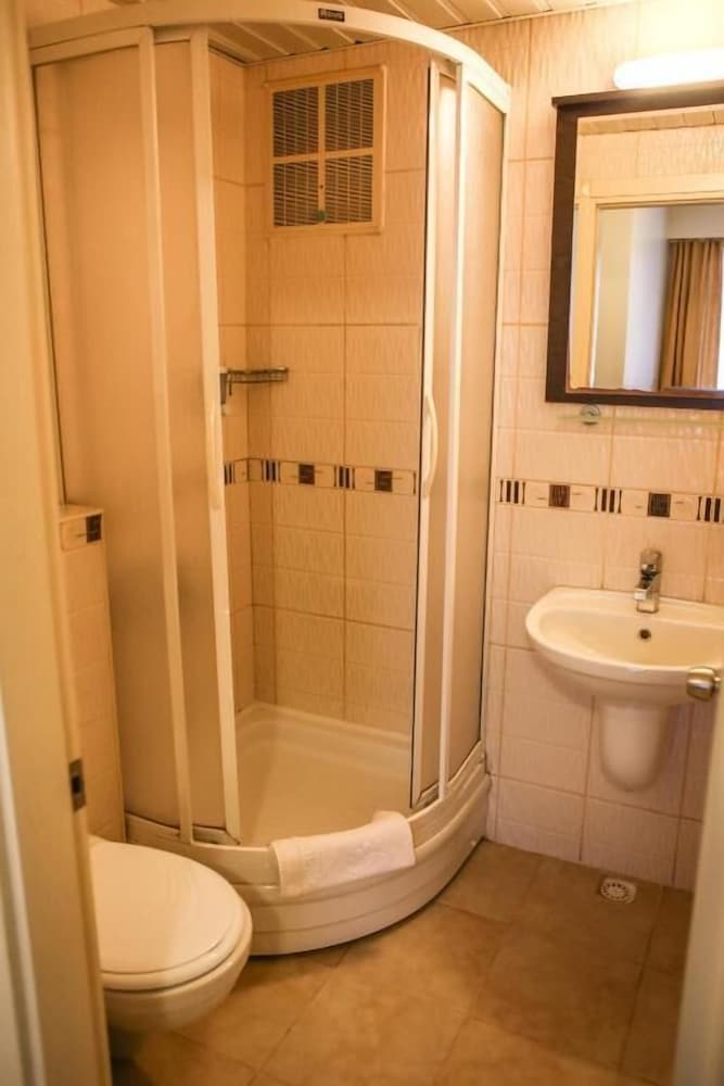 Canakkale Bogaz Hotel 49/50