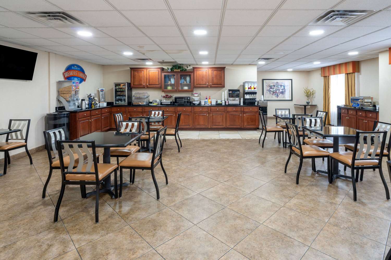 Baymont By Wyndham Savannah South 34/49