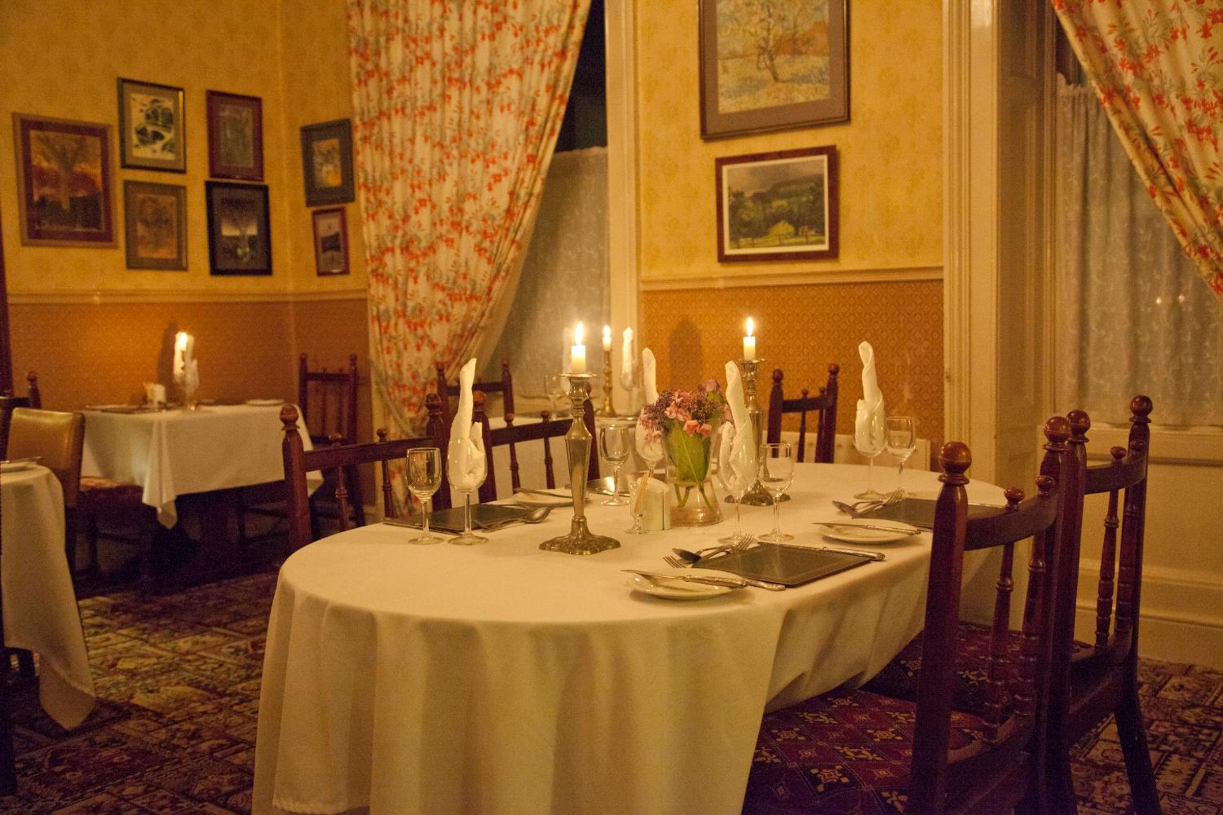 Woodhill House 7/15