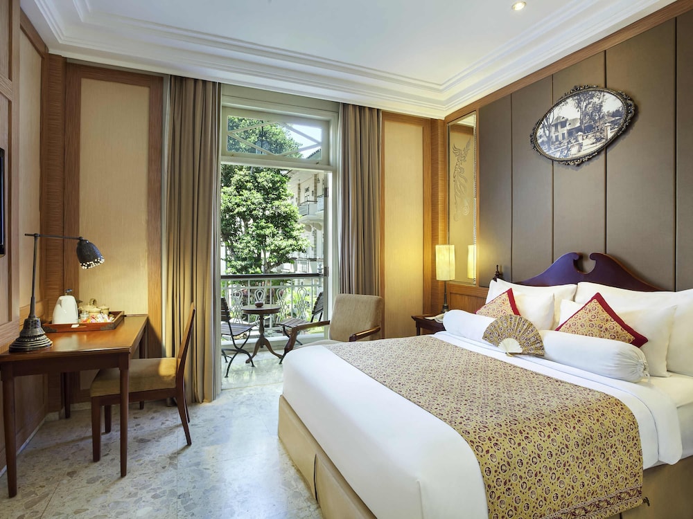 The Phoenix Hotel Yogyakarta - Handwritten Collection 21/61